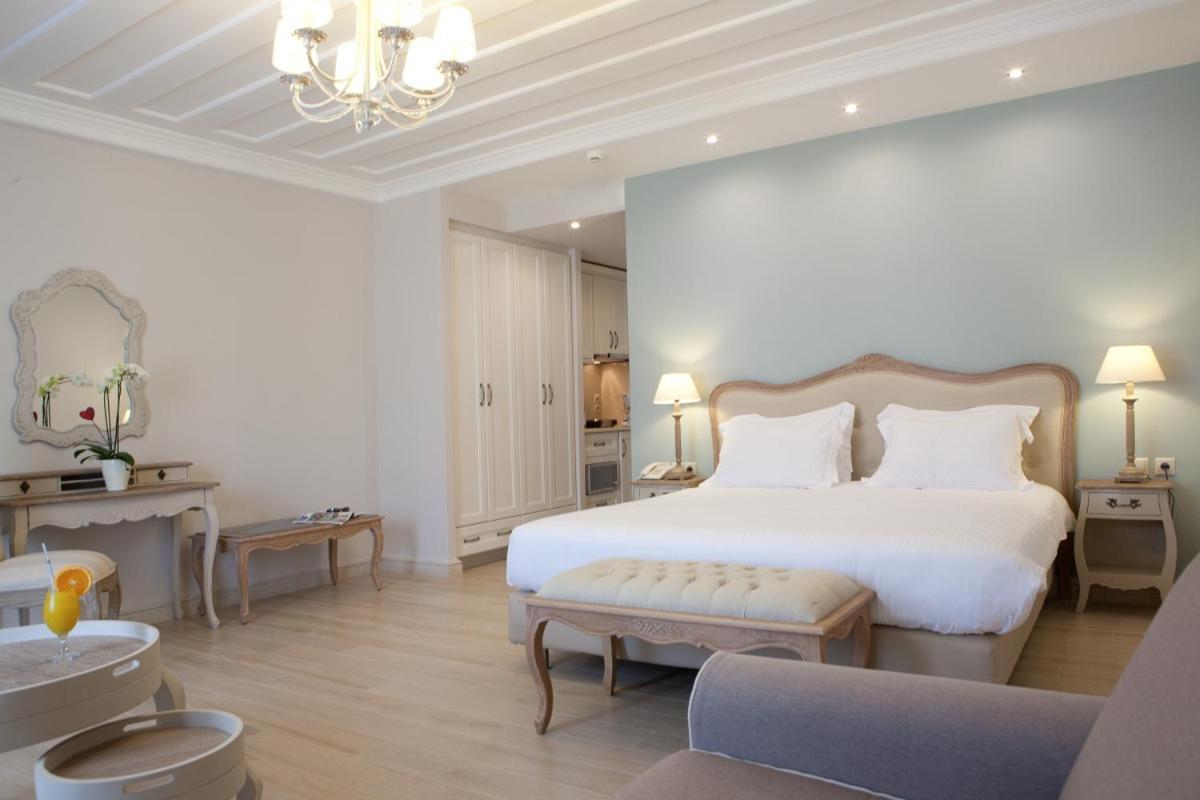 Hotel Royal Nidri Extérieur photo