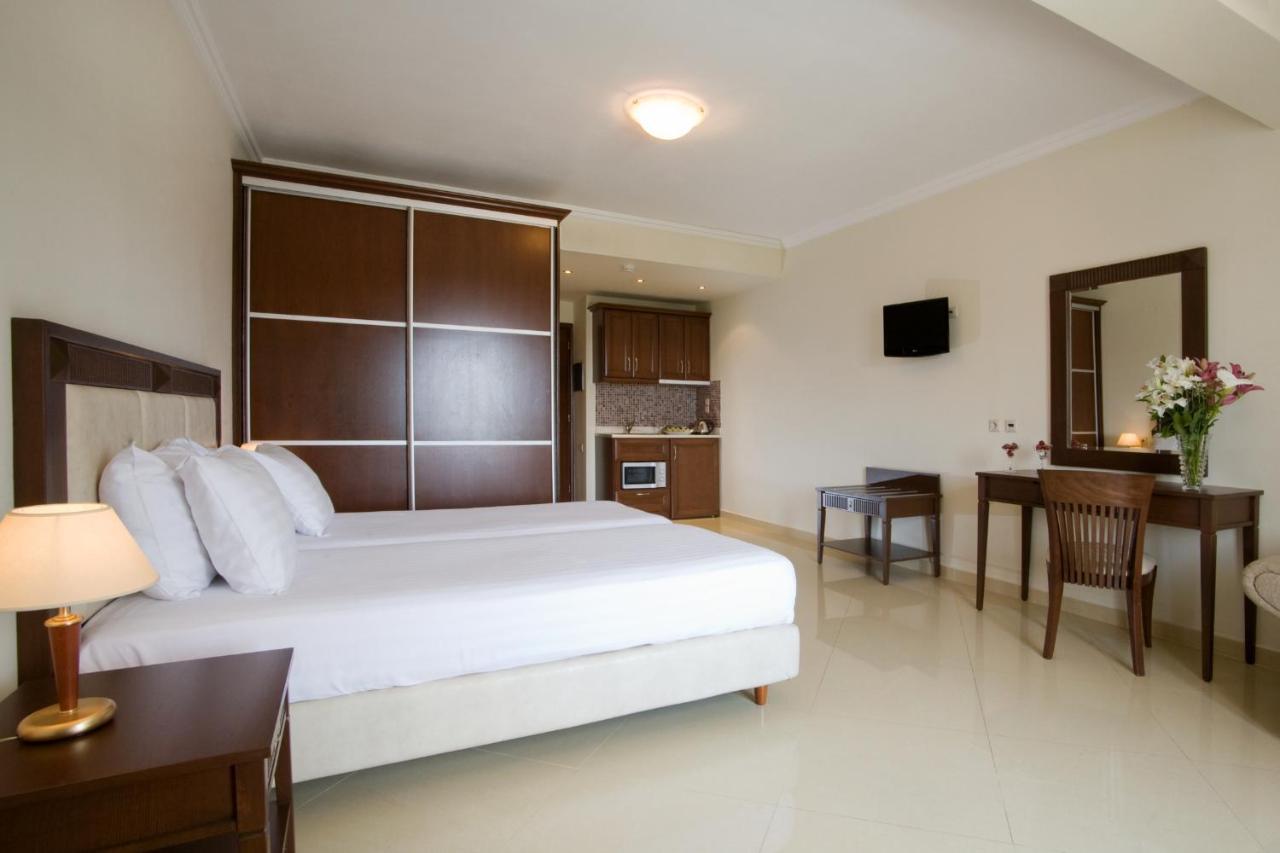 Hotel Royal Nidri Extérieur photo